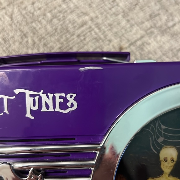 Mr Halloween vintage inspired radio   Super cute. Works perfectly. New with tag - Picture 6 of 6